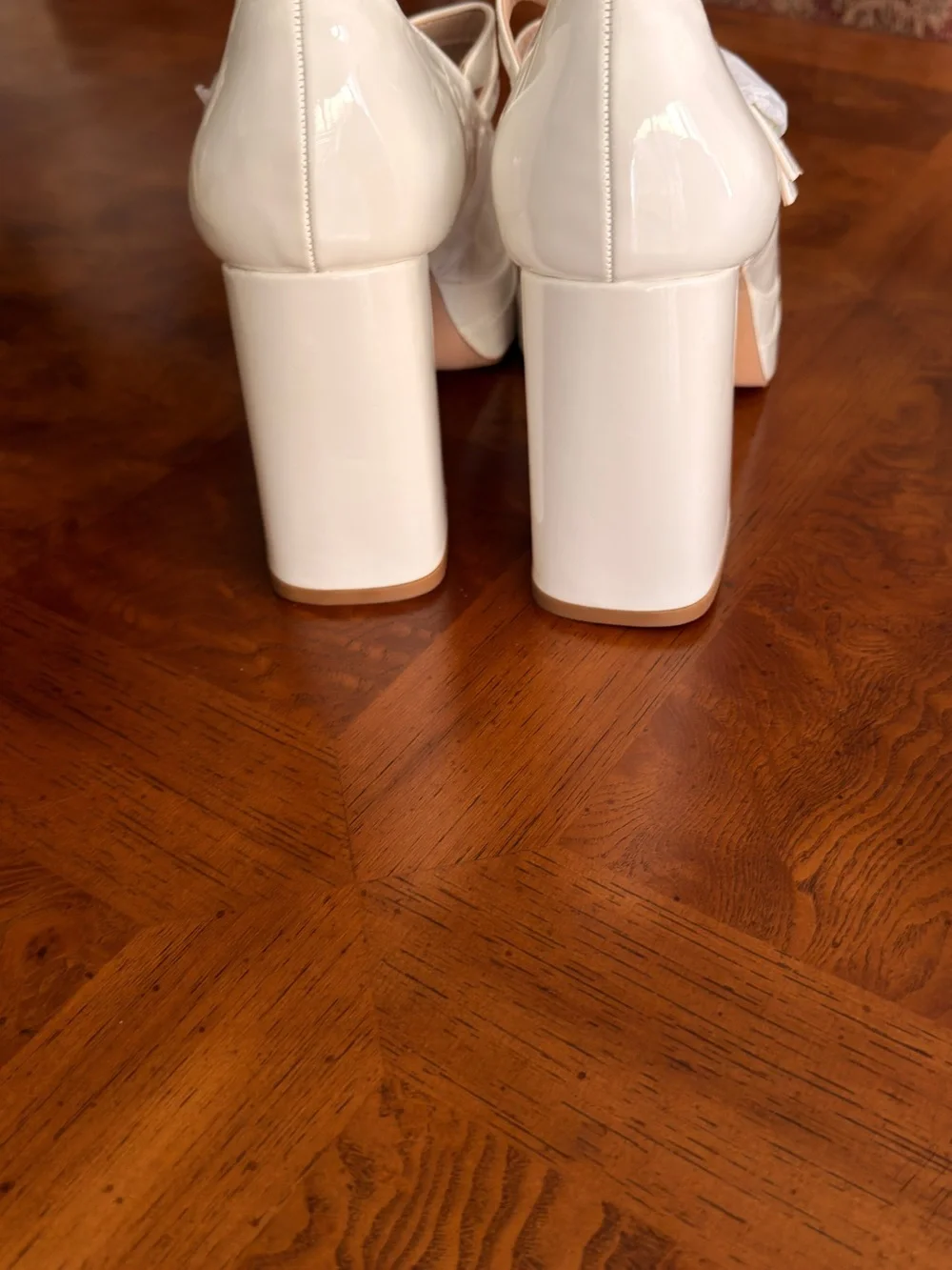 Dolls Kill Cream Patent Platform Mary Jane Heels